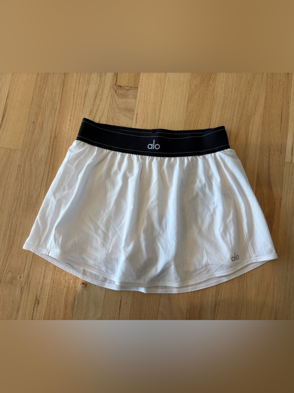 Alo Yoga White Match Point Skirt
